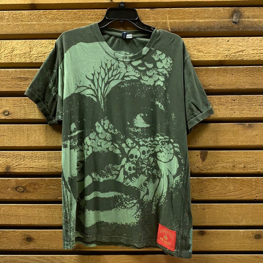 NEW Wisdom Lover T-Shirt